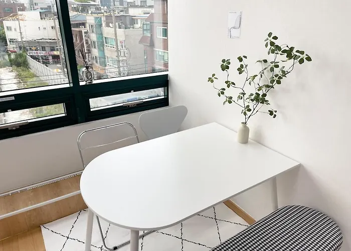 Hongdae Stn 1min Modish Style Apartment *